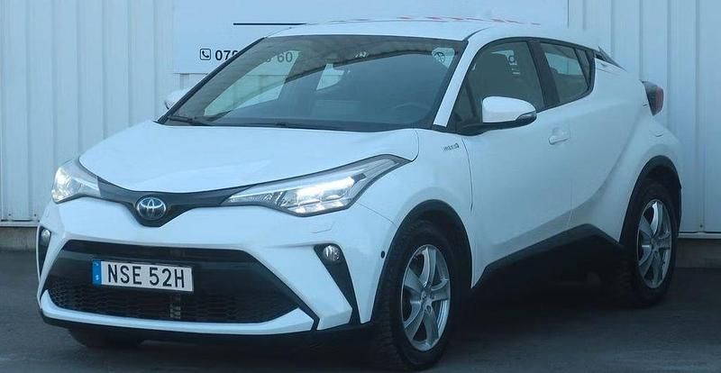 Weiß Gebraucht 2021 Toyota C-HR Style SUV | 14.900 € - Bild 1/4