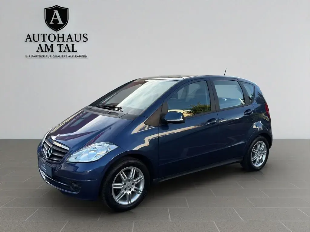 Gebraucht Mercedes A150 95 PS (69 kW) 2009 Blau Limousine