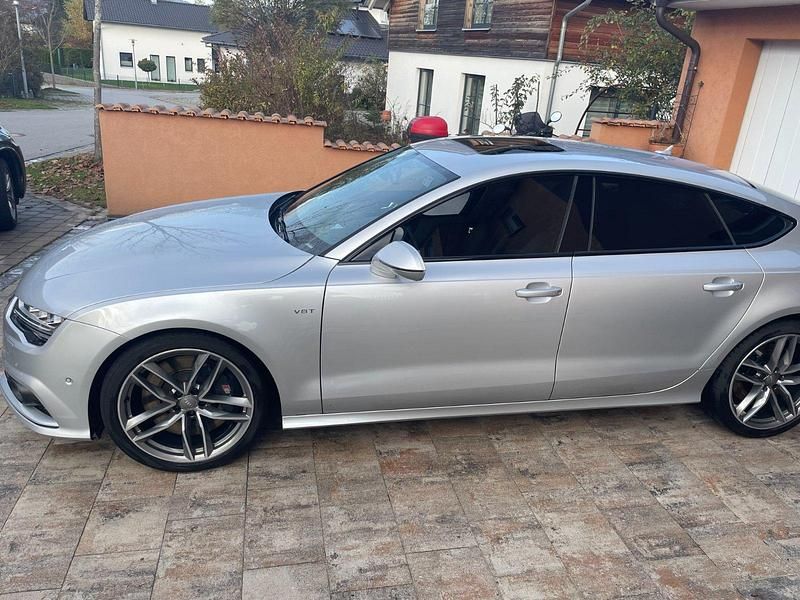 Gebraucht Audi S7 Ambiente 420 PS (308 kW) 2014 Silber Kleinwagen