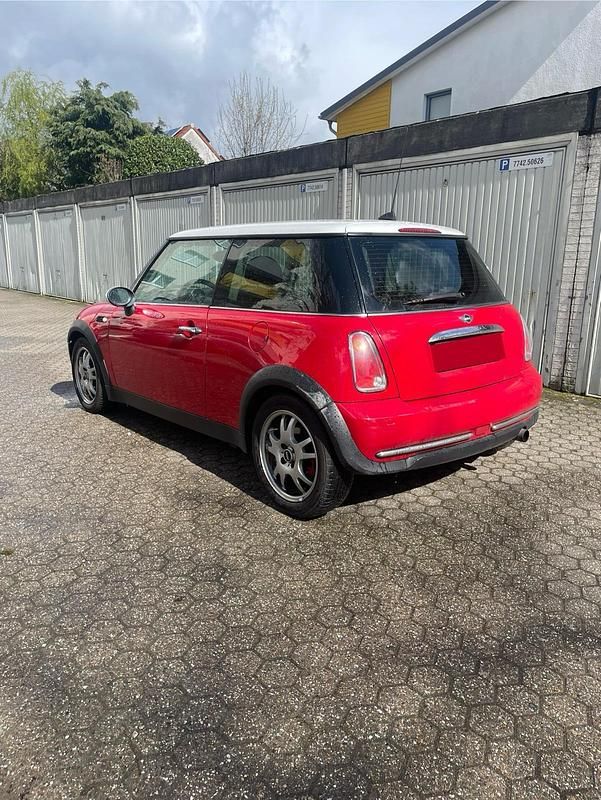 Gebraucht Mini Cooper 115 PS (84 kW) 2004 Rot Kleinwagen