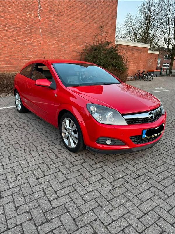 Gebraucht Opel Astra GTC 200 PS (147 kW) 2008 Rot Coupé
