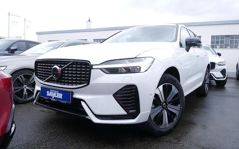 Crystal weiss Gebraucht 2024 Volvo XC60 Plus SUV | 66.990 € - Bild 1/4