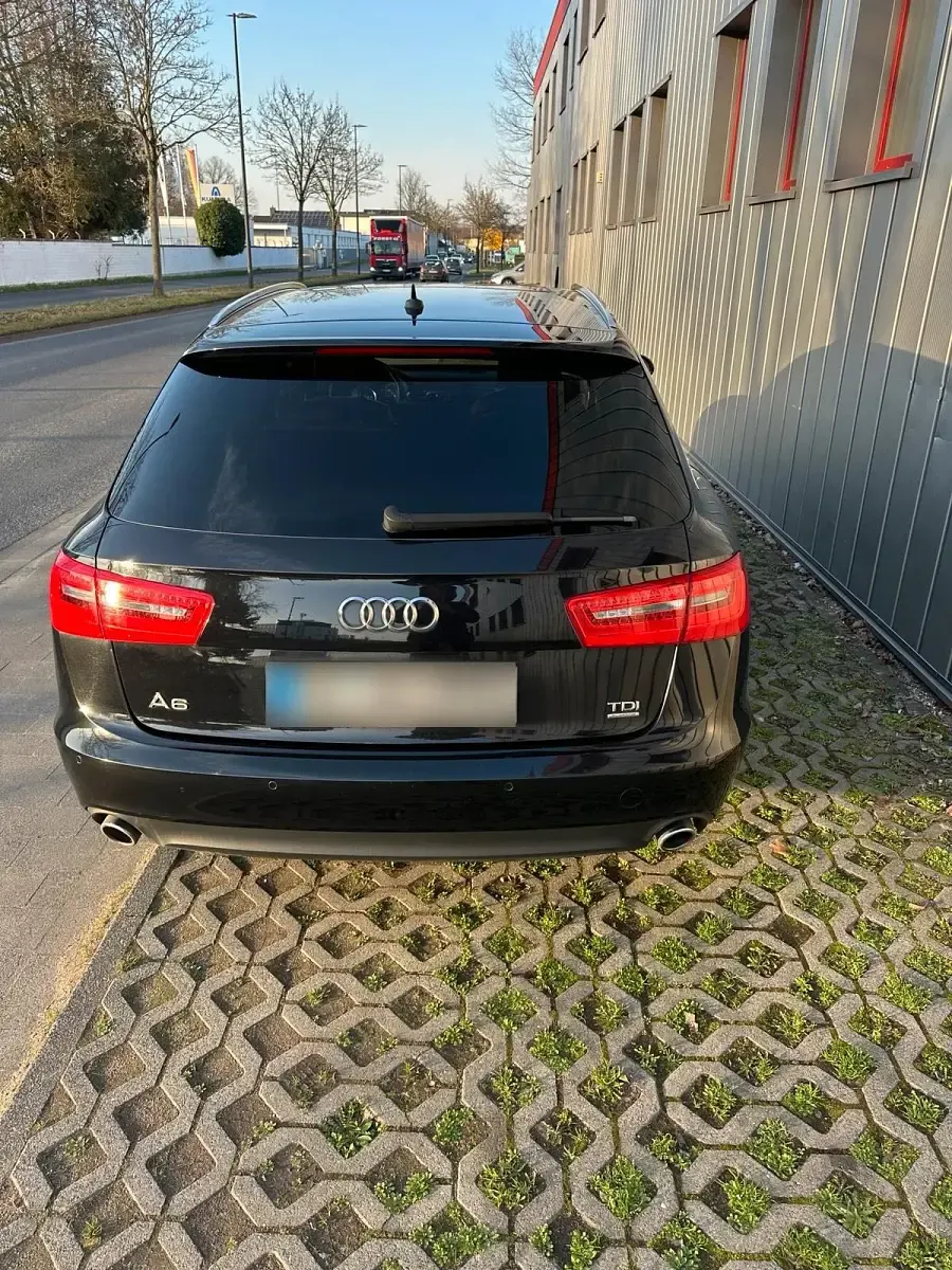 Gebraucht Audi A6 Comfort 245 PS (180 kW) 2011 Schwarz Limousine