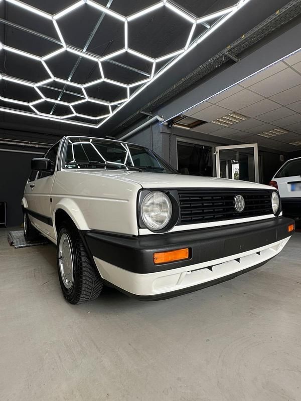 Brugt VW Golf II 70 HK (51 kW) 1991 Hvid Hatchback