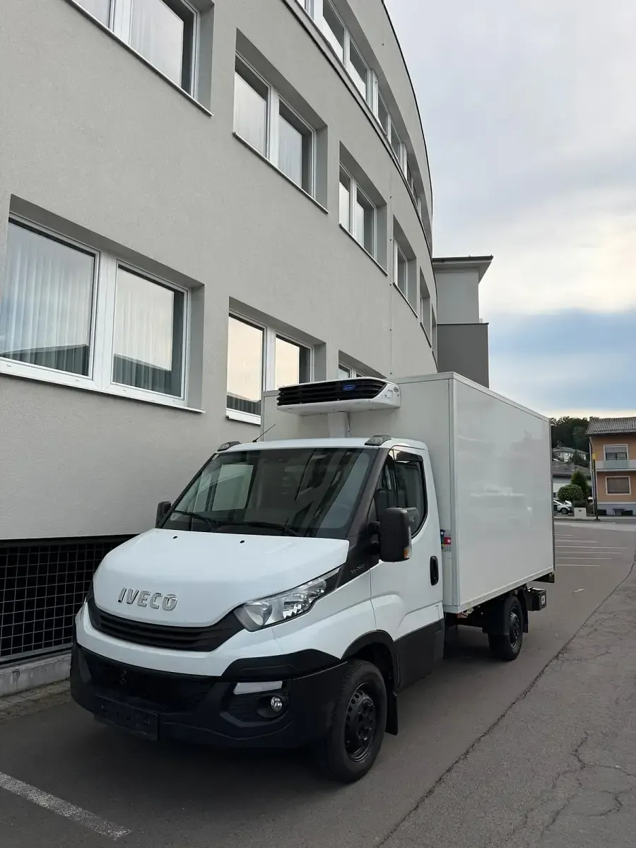 Gebraucht Iveco Daily 136 PS (100 kW) 2017 Weiß