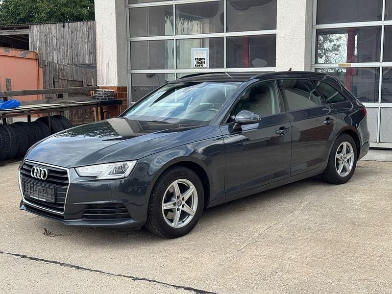 Grau Gebraucht 2019 Audi A4 Kombi | 12.950 € (Fairer Preis) - Bild 1/4