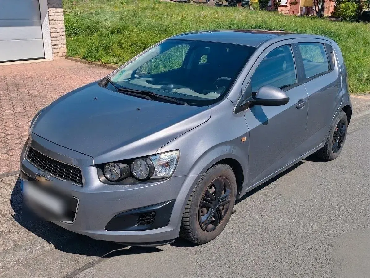 Second-hand Chevrolet Aveo 86 CP (63 kW) 2012 Gri Berlinǎ