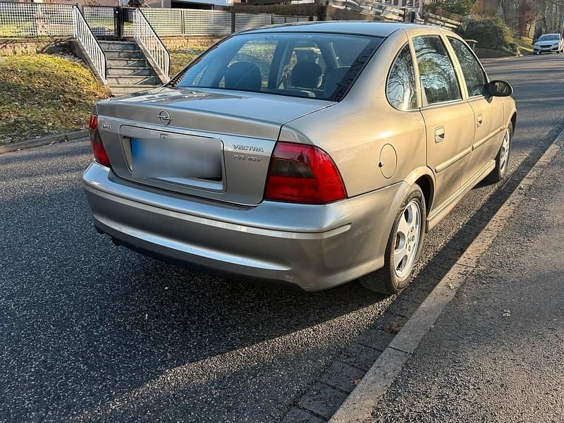 Gebraucht Opel Vectra 136 PS (100 kW) 2000 Limousine