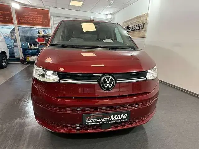 Second-hand VW Multivan 204 CP (150 kW) 2024 Monovolum