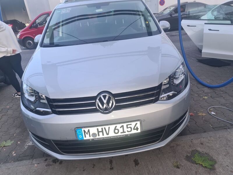 Silber Gebraucht 2011 VW Sharan Van / Kleinbus | 15.500 € - Bild 1/4