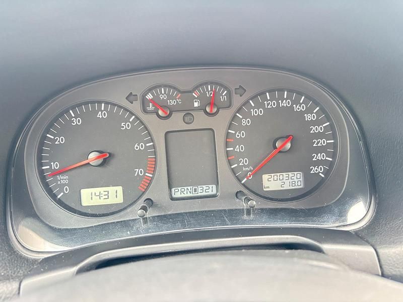 Gebraucht VW Golf IV 105 PS (77 kW) 2000 Grün Kleinwagen