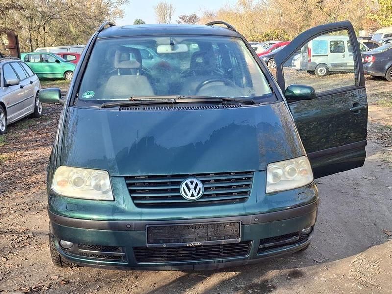 Gebraucht 2002 VW Sharan Basis Van / Kleinbus | 1.299 € (Guter Preis) - Bild 1/4
