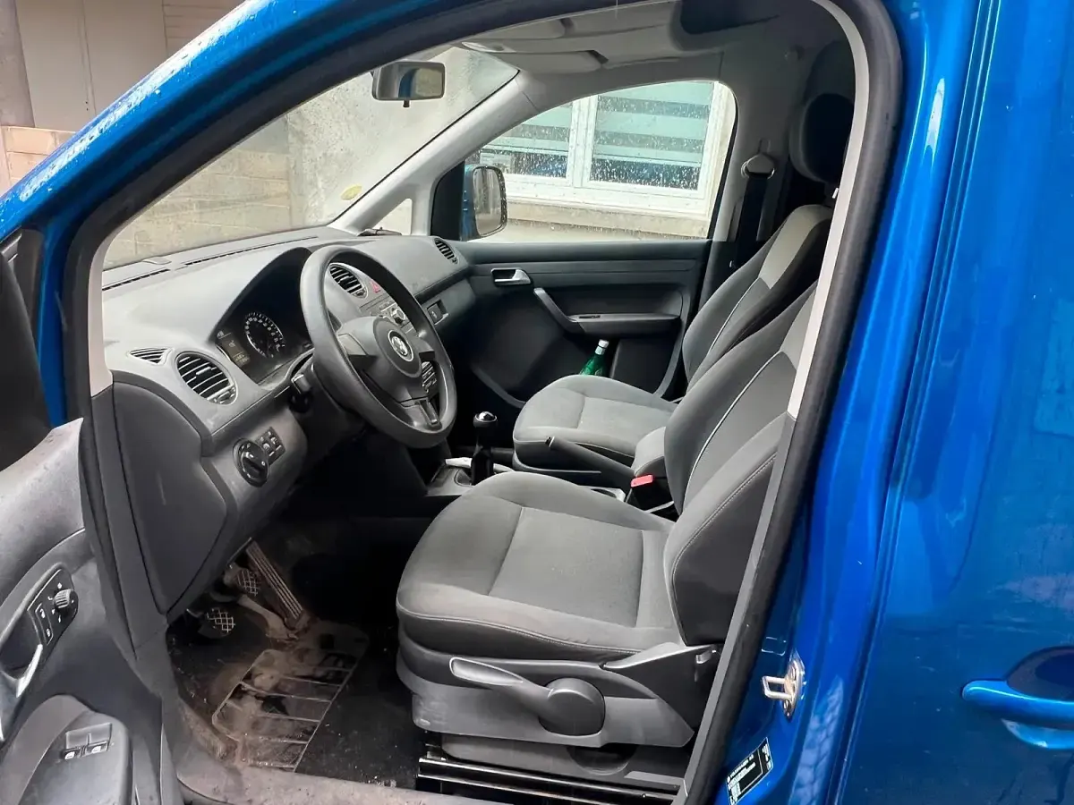 Gebraucht VW Caddy Life 92 PS (67 kW) 2012 Blau Van / Kleinbus