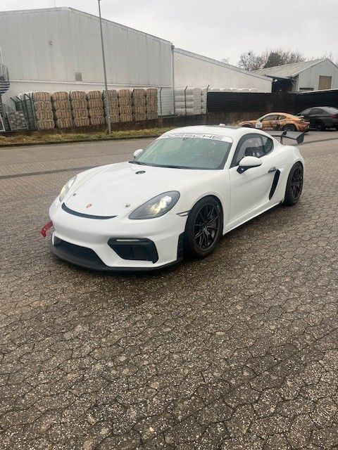 Weiß Gebraucht 2021 Porsche Cayman GT4 Coupé | 149.500 € - Bild 1/4