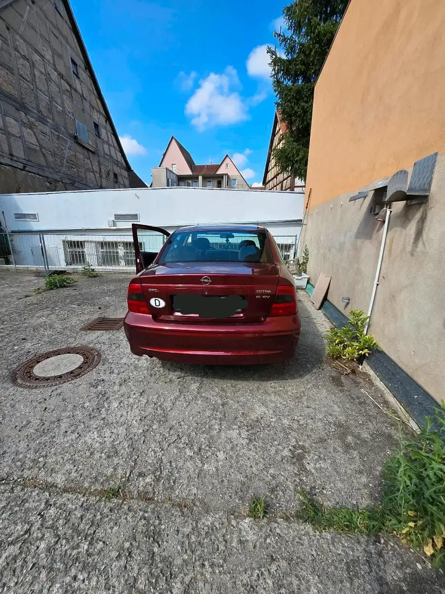 Gebraucht Opel Vectra 100 PS (73 kW) 1999 Rot Limousine
