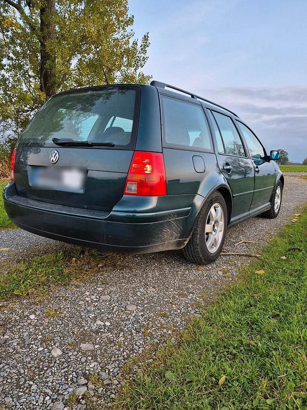 Gebraucht VW Golf IV Highline 105 PS (77 kW) 2001 Grün Kombi