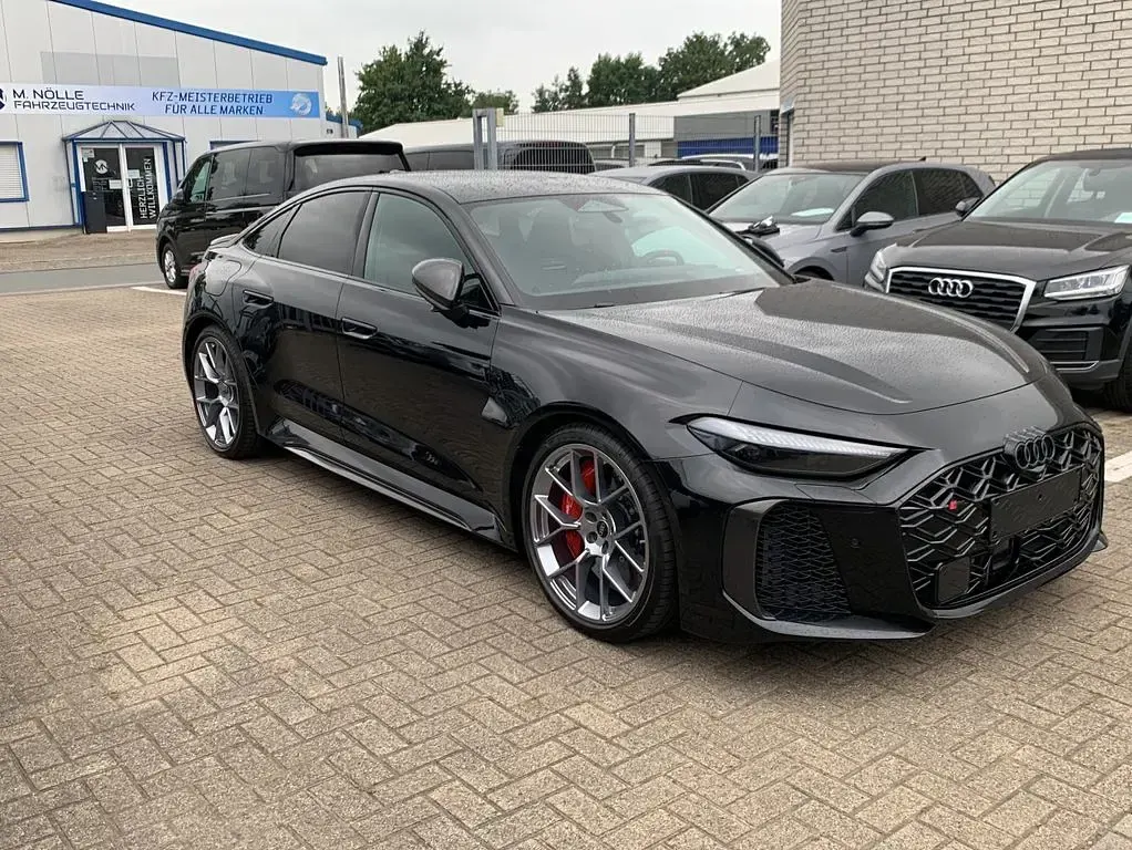Neu Audi RS5 Sport 639 PS (469 kW) 2026 Schwarz Limousine