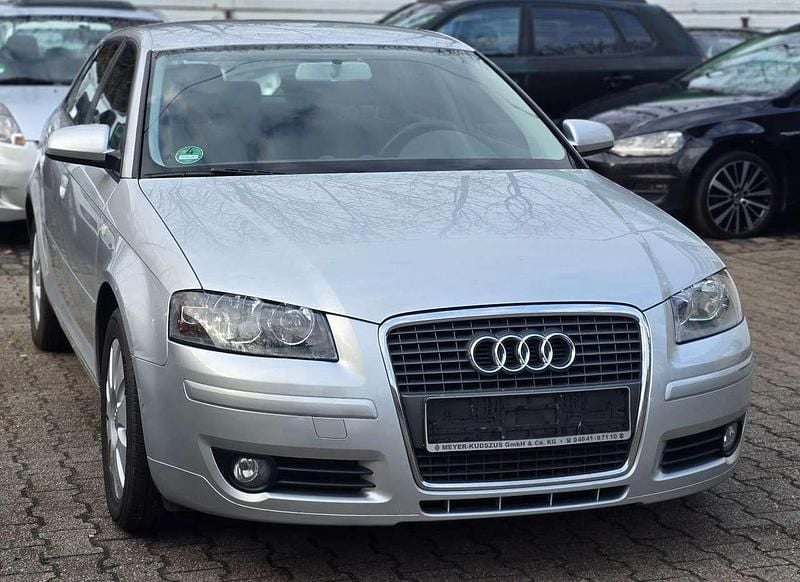 Gebraucht Audi A3 Attraction 140 PS (102 kW) 2008 Eissilber metallic Kleinwagen