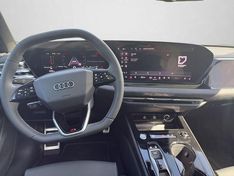 Gebraucht Audi S5 Comfort 441 PS (324 kW) 2025 Mythosschwarz metallic (metallic) Kombi