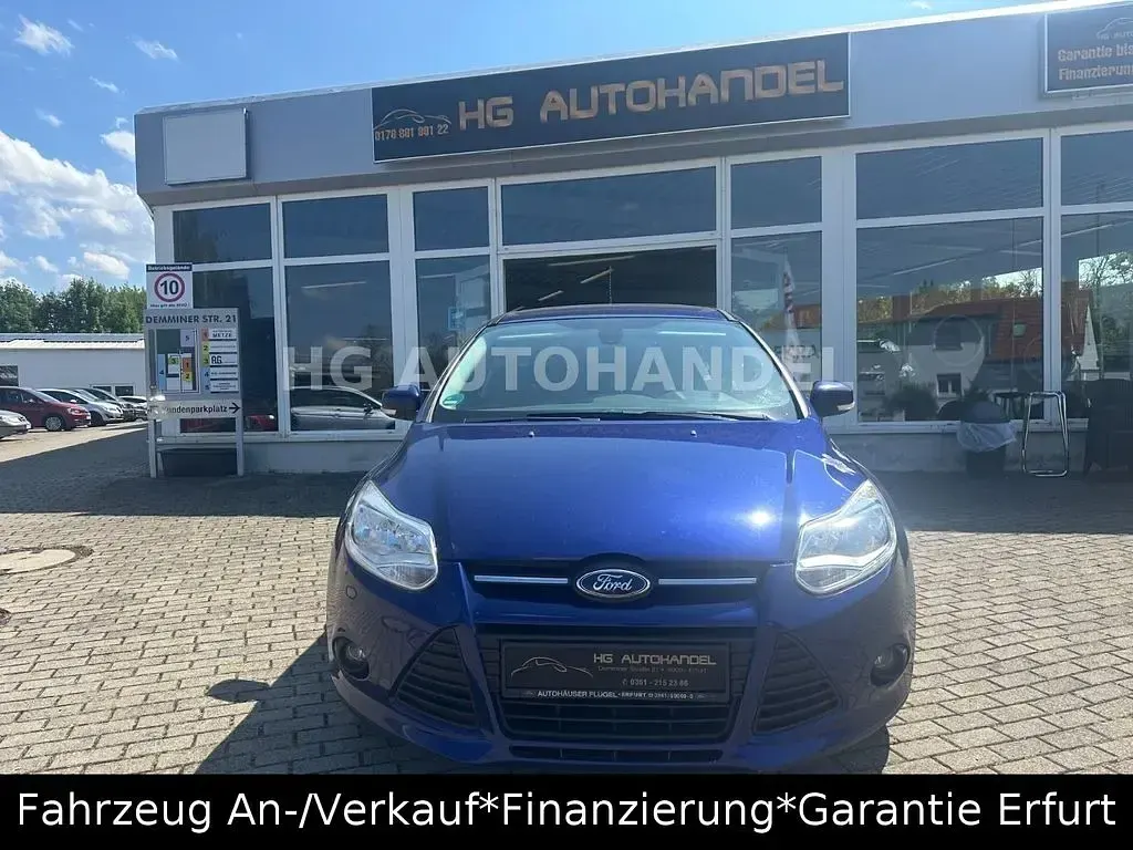 Gebraucht Ford Focus SYNC Edition 101 PS (74 kW) 2014 Blau Limousine