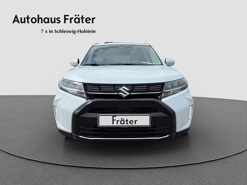Neu Suzuki Vitara Comfort+ 102 PS (75 kW) 2025 Weiß SUV