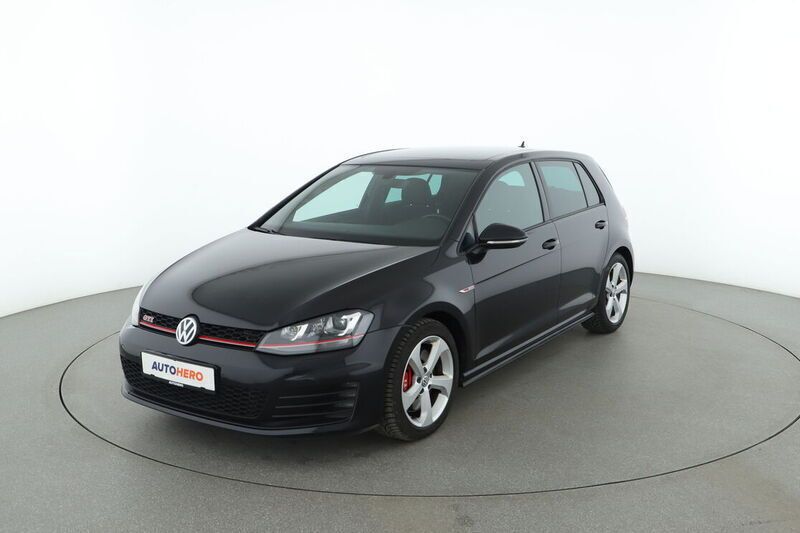 Schwarz Gebraucht 2016 VW Golf VII GTI Limousine | 18.310 € (Guter Preis) - Bild 1/4