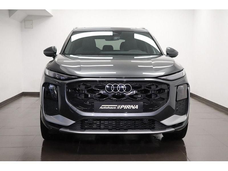 Gebraucht Audi Q3 Sport 150 PS (110 kW) 2025 Grau SUV