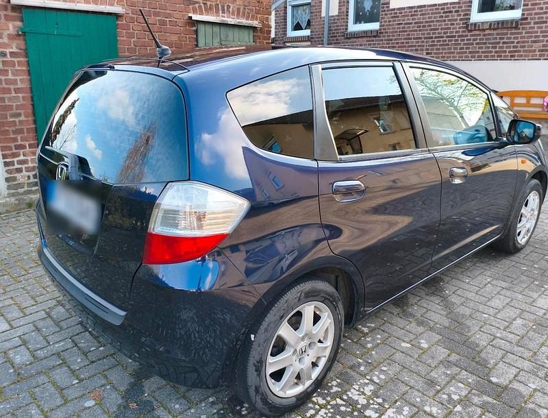 Gebraucht Honda Jazz Trend 90 PS (66 kW) 2009 Violet Kleinwagen