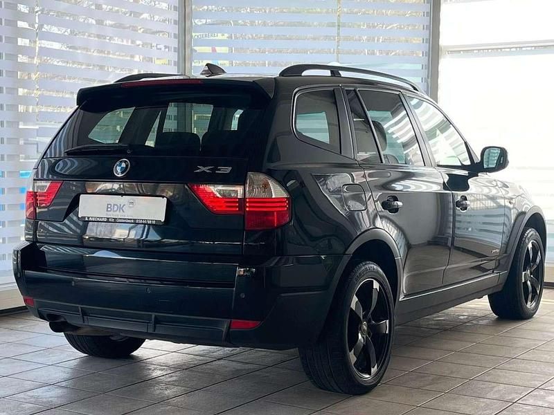 Gebraucht BMW X3 143 PS (105 kW) 2010 Schwarz SUV