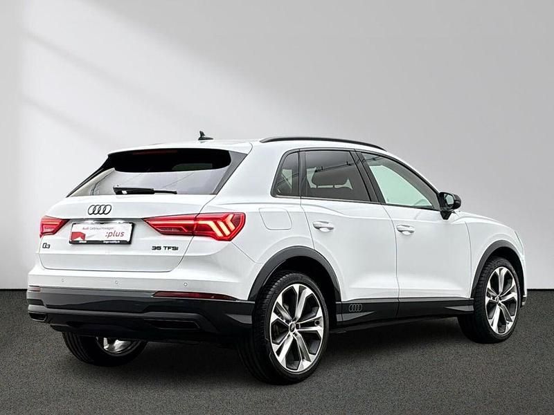 Gebraucht Audi Q3 Advanced 150 PS (110 kW) 2025 Gletscherweiß SUV