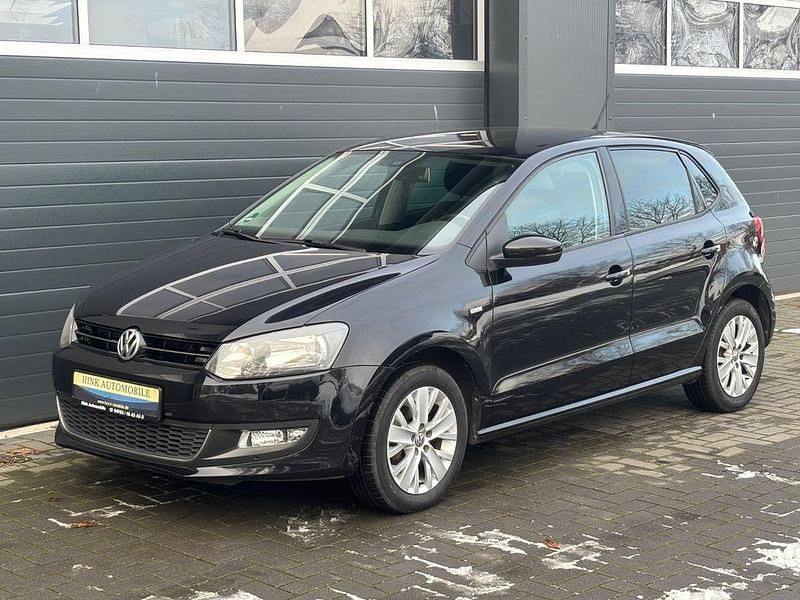 Gebraucht VW Polo Life 69 PS (50 kW) 2013 Schwarz Limousine