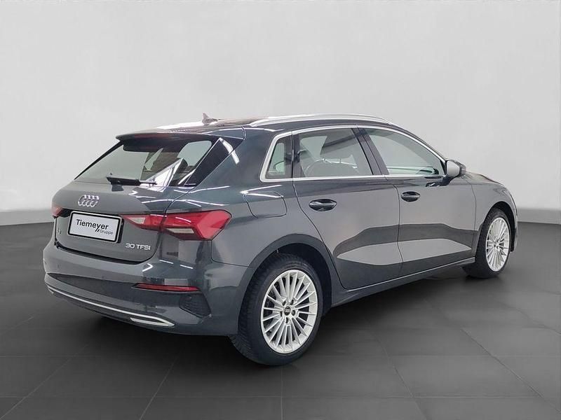 Gebraucht Audi A3 Advanced 110 PS (80 kW) 2022 Grau Limousine