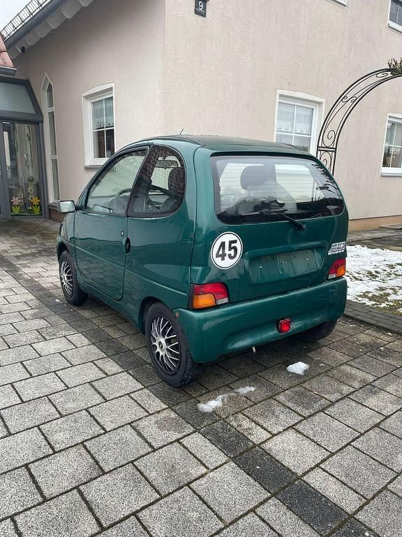 Second-hand Ligier JS50 2000 Verde