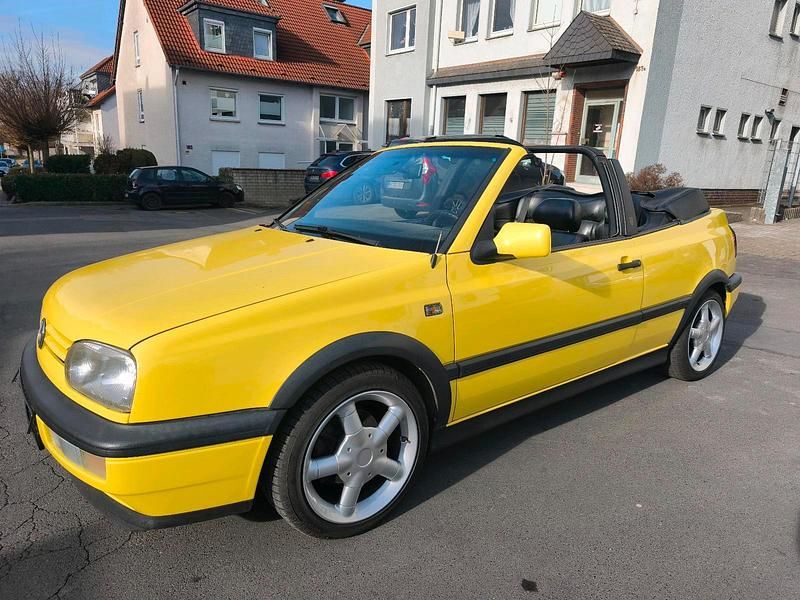 Gelb Gebraucht 1994 VW Golf Cabriolet Cabrio | 4.999 € - Bild 1/4