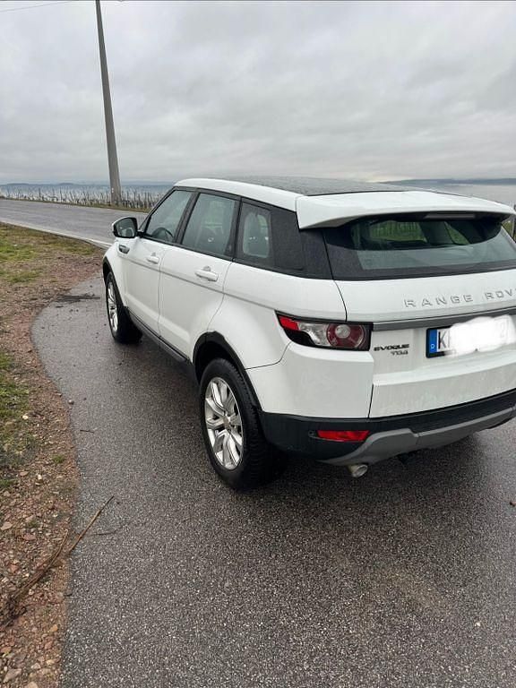 Weiß Gebraucht 2015 Land Rover Range Rover evoque Pure SUV | 12.500 € (Fairer Preis) - Bild 1/4
