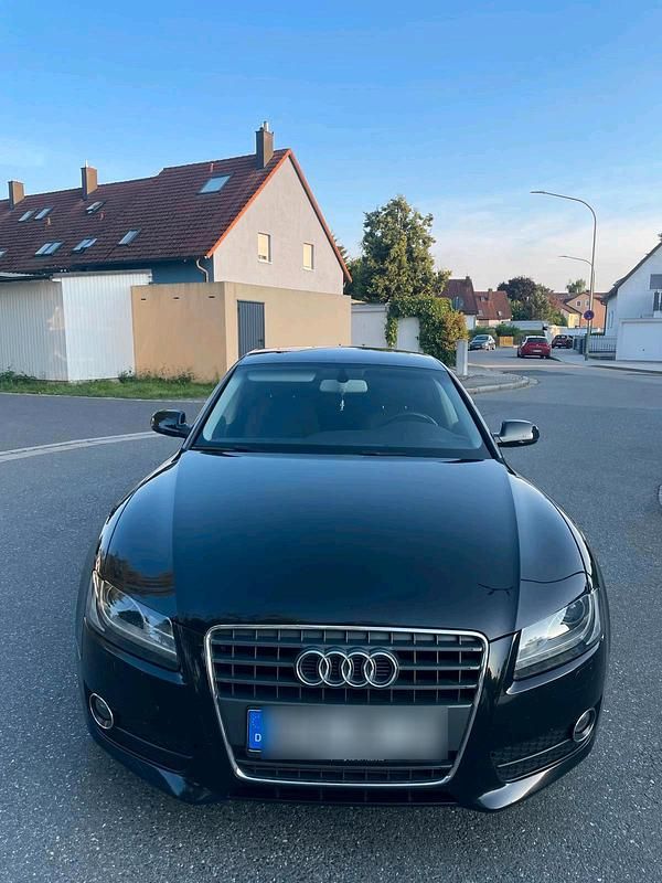 Schwarz Gebraucht 2011 Audi A5 Coupé | 10.500 € (Fairer Preis) - Bild 1/4