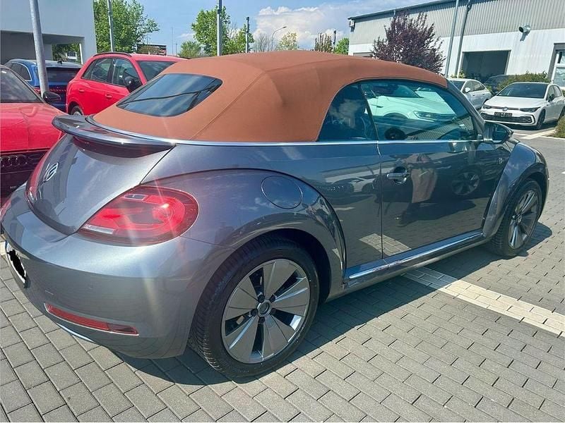 Gebraucht VW Beetle Karmann 150 PS (110 kW) 2017 Grau Kleinwagen