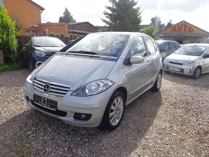 Silber Gebraucht 2008 Mercedes A200 Elegance Limousine | 4.999 € (Fairer Preis) - Bild 1/4