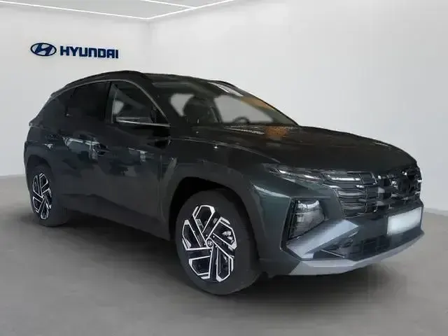 Gebraucht Hyundai Tucson Prime 160 PS (117 kW) 2024 Grün SUV
