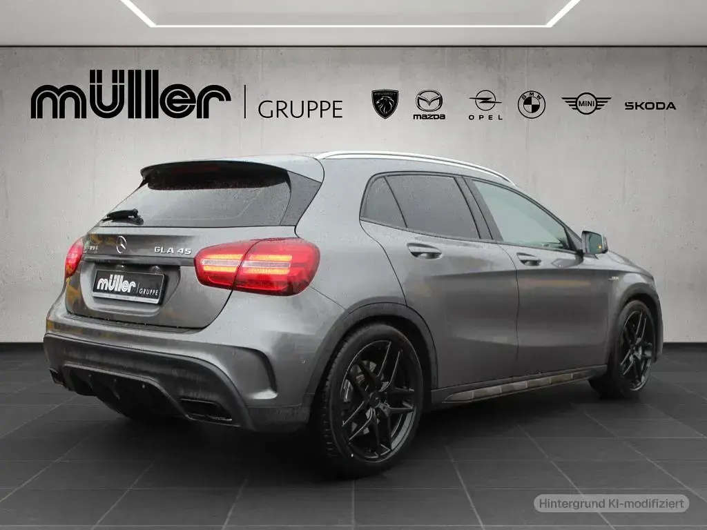Gebraucht Mercedes GLA45 AMG AMG 381 PS (280 kW) 2019 Mountaingrau SUV
