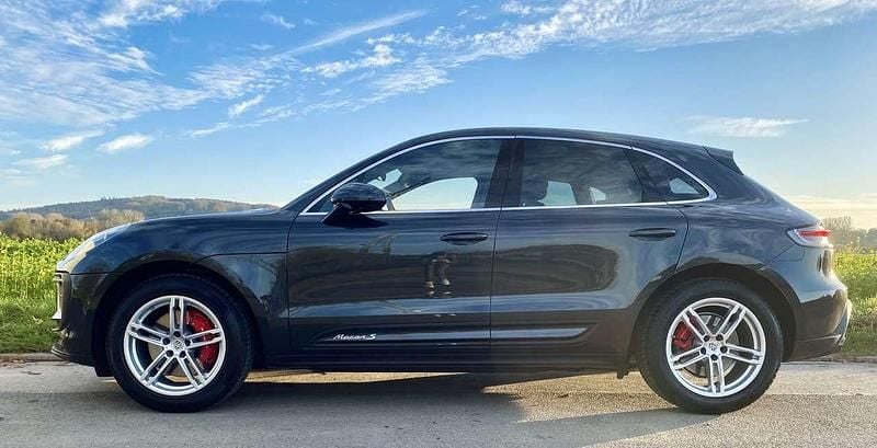 Gebraucht Porsche Macan S 379 PS (278 kW) 2024 Grau SUV