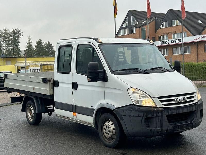 Weiß Gebraucht 2008 Iveco Daily Van / Kleinbus | 3.999 € (Superpreis) - Bild 1/4