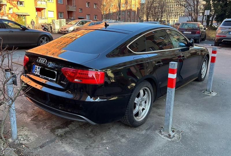 Gebraucht Audi A5 Sportback S-Line 190 PS (139 kW) 2017 Schwarz Kleinwagen