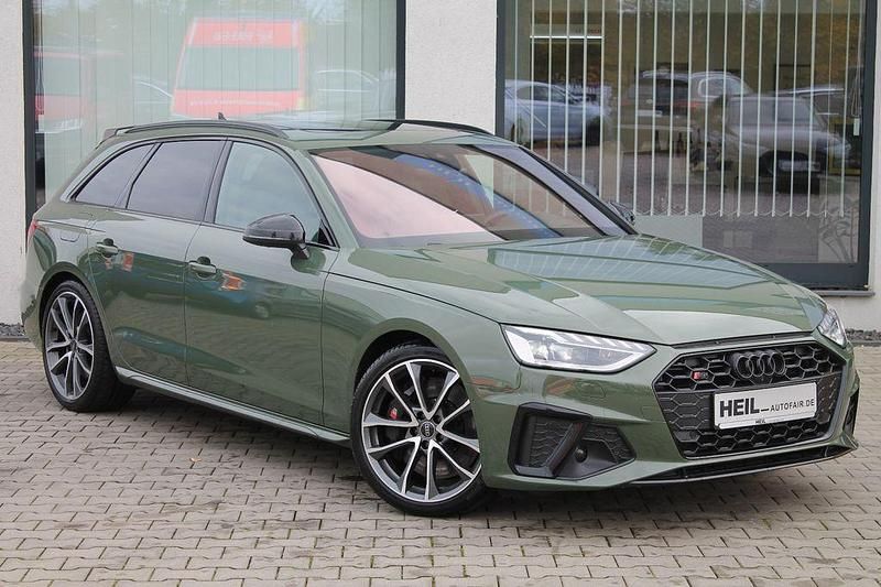 Grün Gebraucht 2023 Audi S4 Sport Kombi | 51.498 € (Fairer Preis) - Bild 1/4