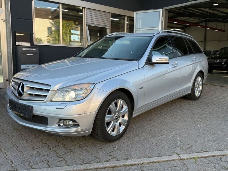 Silber Gebraucht 2010 Mercedes C200 Kombi | 6.500 € (Fairer Preis) - Bild 1/2