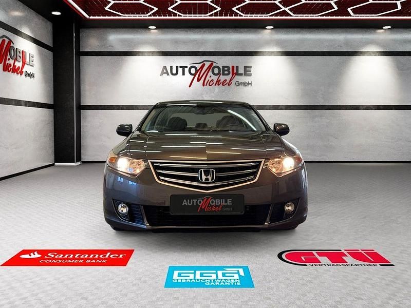 Gebraucht Honda Accord Elegance 295 PS (216 kW) 2009 Grau Limousine