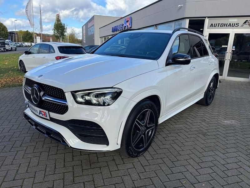 Weiß Gebraucht 2020 Mercedes GLE350 AMG line SUV | 52.800 € (Fairer Preis) - Bild 1/4
