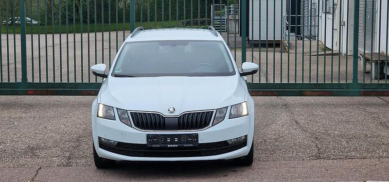 Gebraucht Skoda Octavia 115 PS (84 kW) 2018 Weiß Kombi