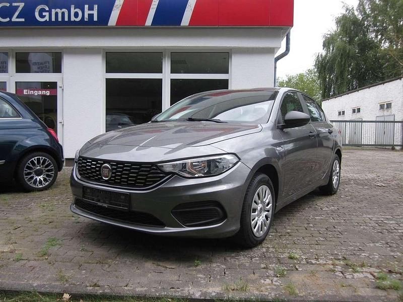Colore esterno Gebraucht 2016 Fiat Tipo Pop Limousine | 7.900 € (Fairer Preis) - Bild 1/4