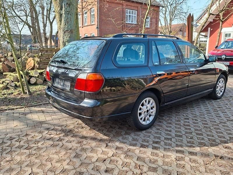 Gebraucht Nissan Primera 114 PS (83 kW) 2001 Schwarz Kombi